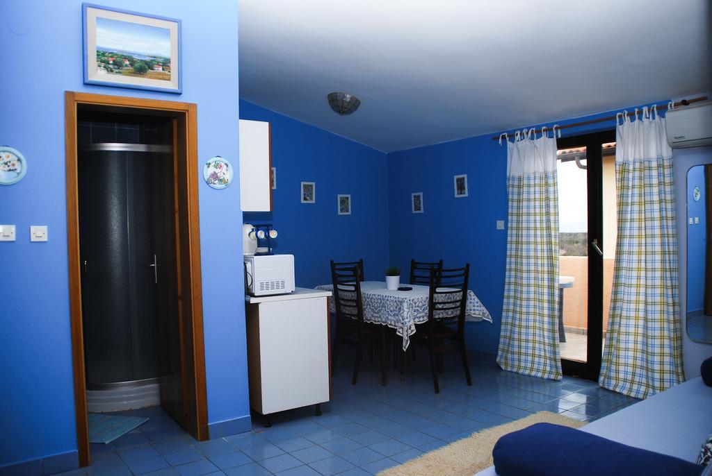 Apartments Bardak Ližnjan Pokoj fotografie