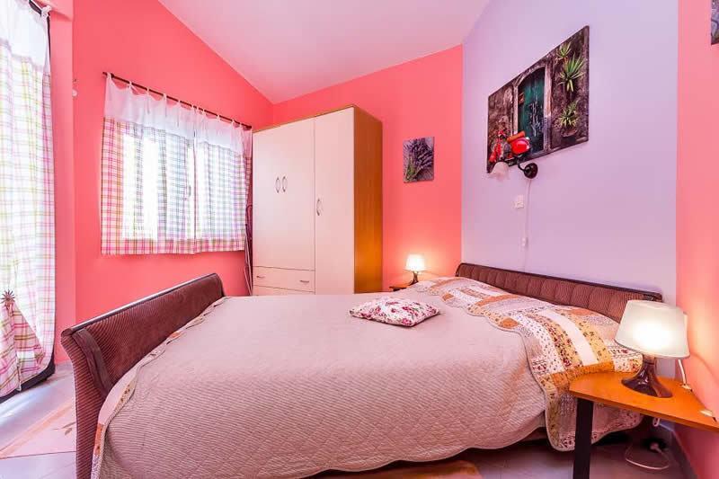 Apartments Bardak Ližnjan Pokoj fotografie